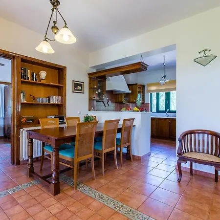 Villa Ellie Tersanas